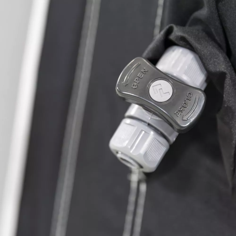 Wohnmobilvorzelt Dometic Rally Air Pro 390 M 4 Wohnmobilvorzelt Dometic Rally Air Pro 390 M – Bild 4